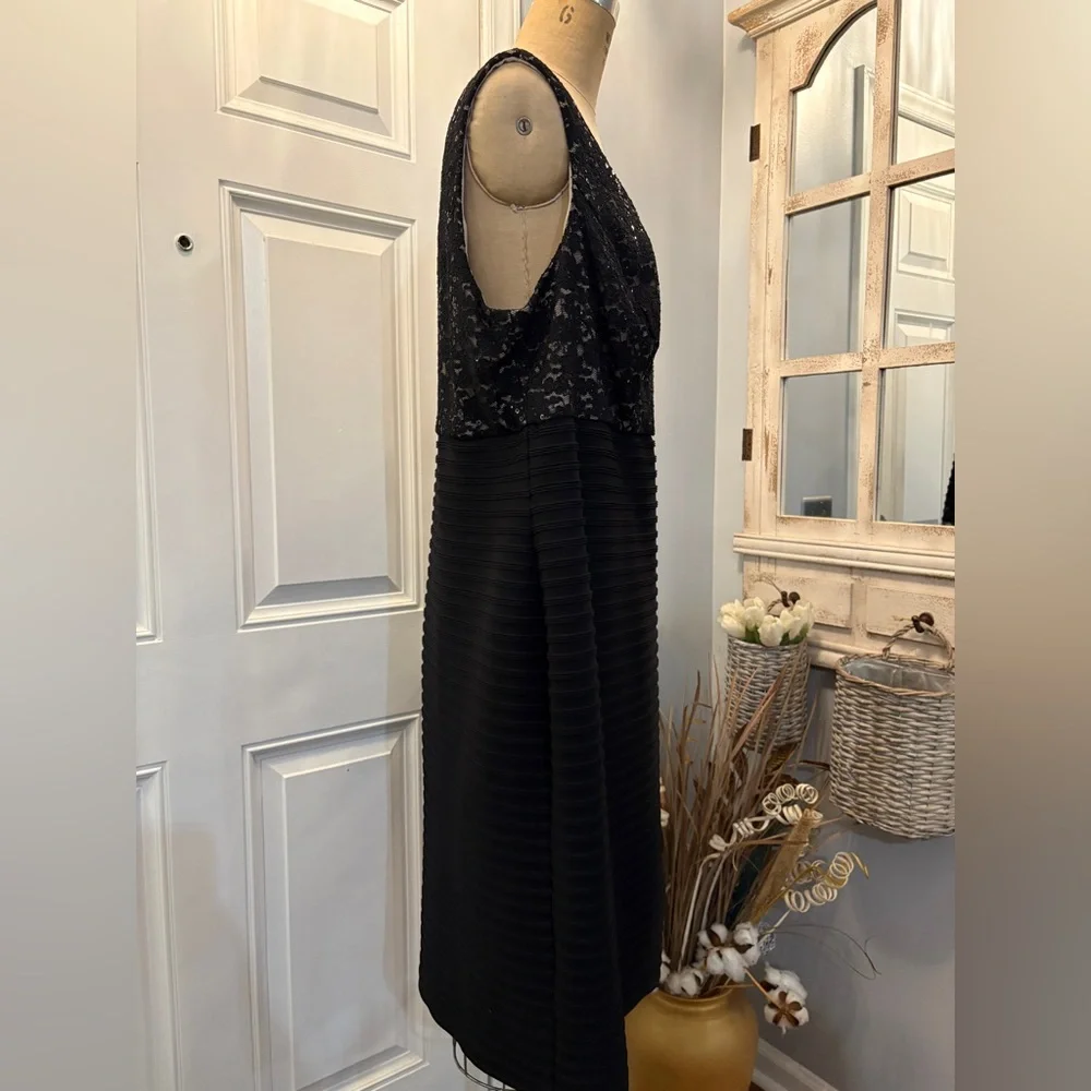 R&M Richards Black Sequined Dress w/Jacket Cream Detail 18 Dark Romantic Lace - Picture 6 of 10